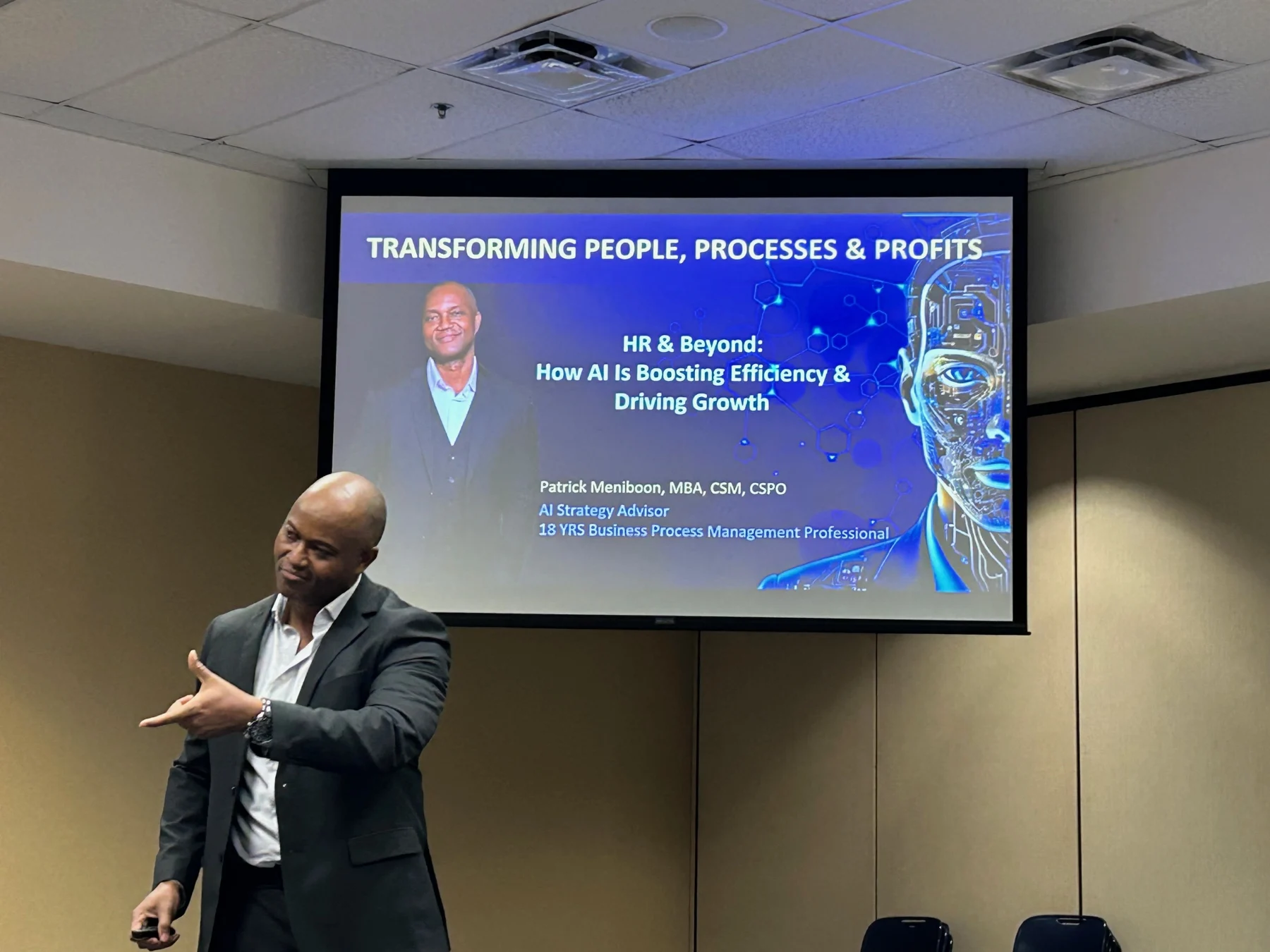 Patrick speaking about AI and HR transformation